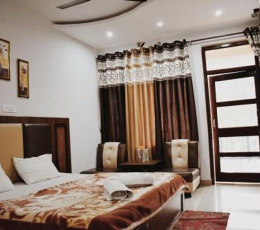 Hotel Sahara Dalhousie