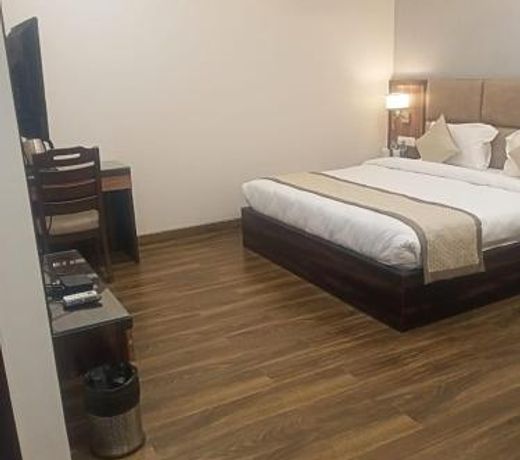 HOTEL DDSUITES AGRA