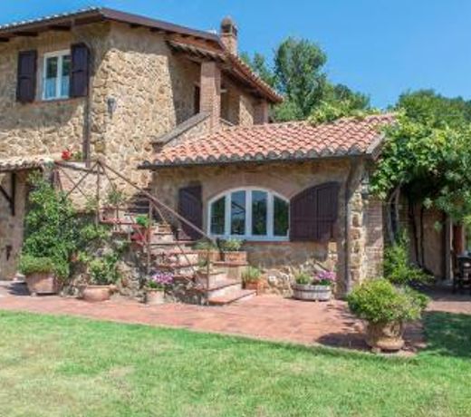 PRATOLINE 8, Emma Villas