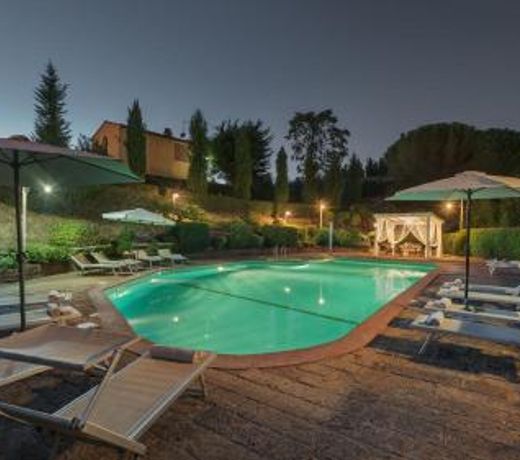 VILLA GINESTRAIO 14, Emma Villas