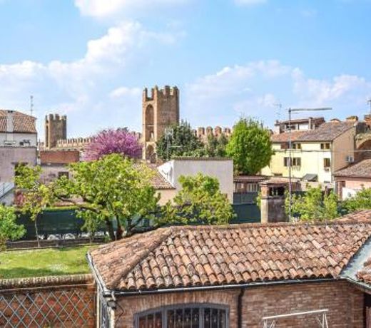 Nice apartment in Montagnana with 2 Bedrooms and WiFi