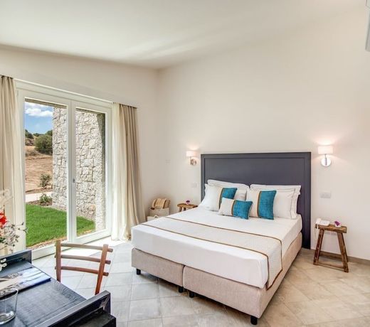 Cala Sinzias Resort