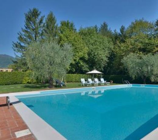 VILLA ALIDA 12, Emma Villas