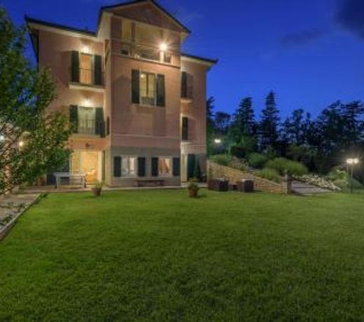 VILLA VITTORIA D'ANGHIARI 7&3, Emma Villas