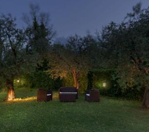 VILLA VITTORIA D'ANGHIARI 7&3, Emma Villas