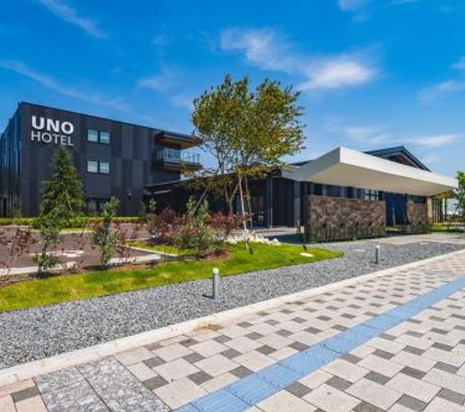 UNO HOTEL