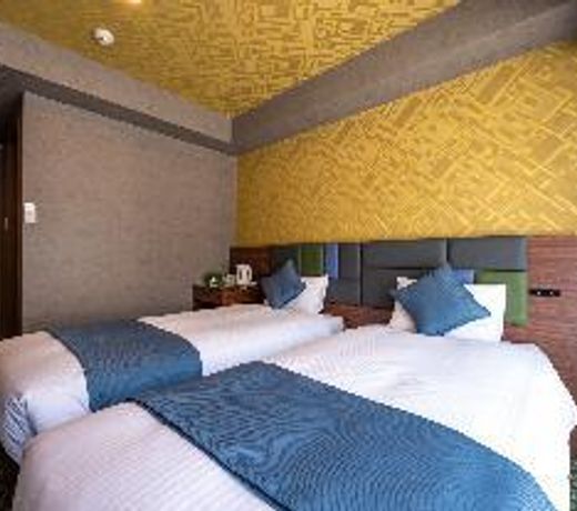 Naha Crystal Hotel