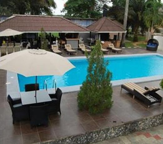 Room in Lodge - Hampshire Hotel And Resortbudget hotel in Sapele