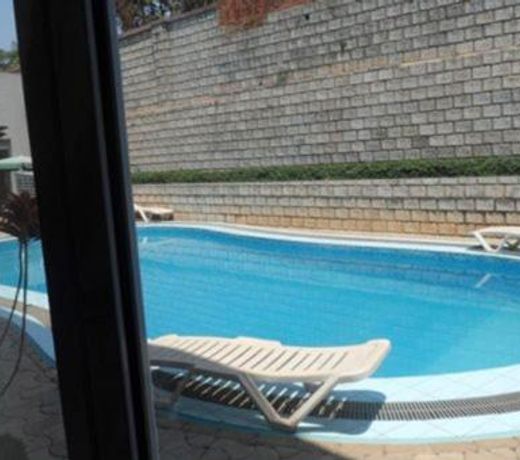 Room in Apartment - Nobilis Standard Suite located in a wonderful location for a great experience