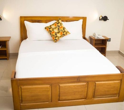 ELOGIA HOTEL
