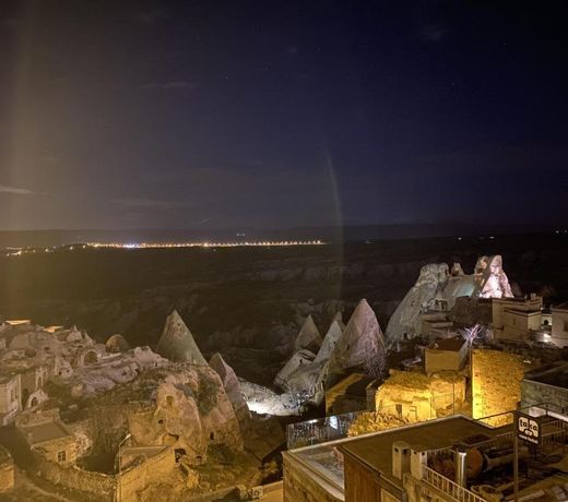 Alice in Cappadocia