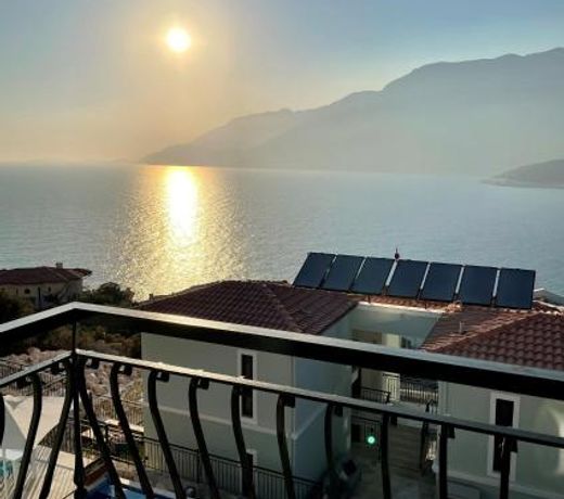 Gumus Peninsula Hotel