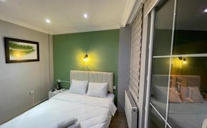 Taxim Friends Hotel