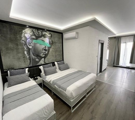 Melanj Airport Hotel