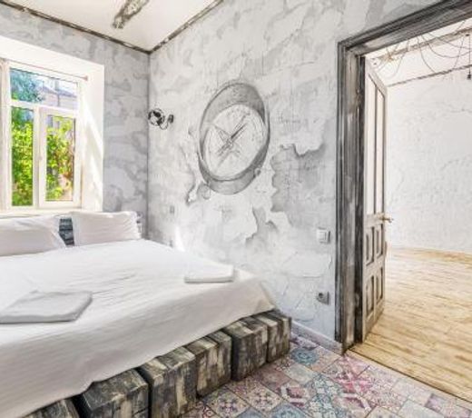 Loft on Mayakovsky 9
