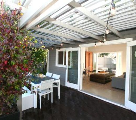 The River Oasis! Private Pool!! Hot Tub!! Sauna!! Fire Table!! BBQ! Fast WiFi!! Close to town!