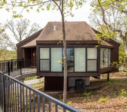 Unit 110 - Treeloft 3 Bedroom Villa