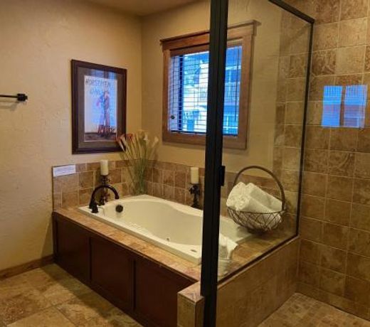 4K River Ranch & Lodging