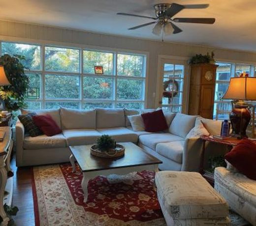 Chic Cottage 1.7 miles to Downtown Highlands