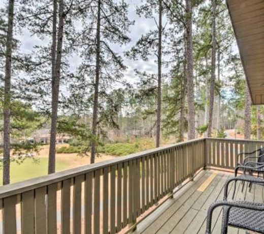 Designer Retreat with Pool, Golf and Beach Access