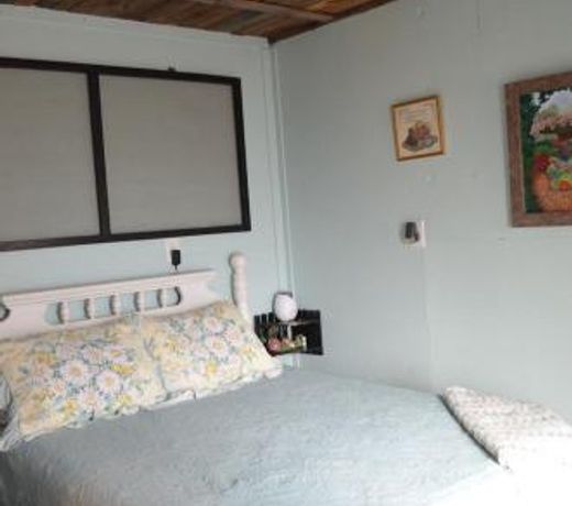 Seasons Bed and Breakfast