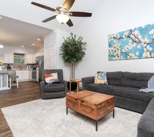 Elegant Cades Cove Condo with Community Pool