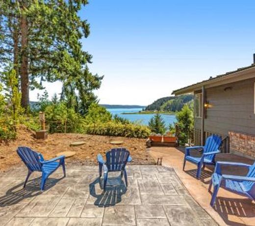 Hood Canal Escape