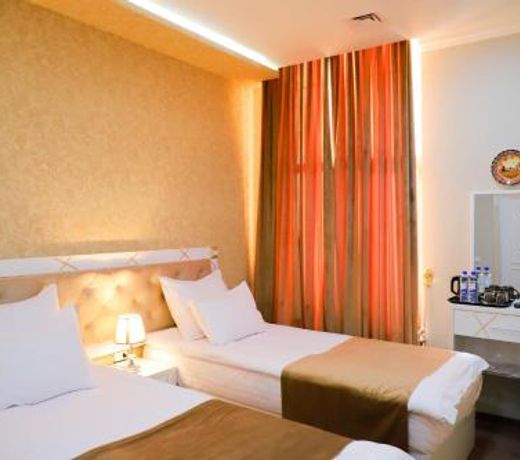 Hotel The Royal
