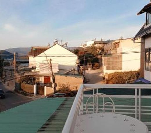 SunNy House