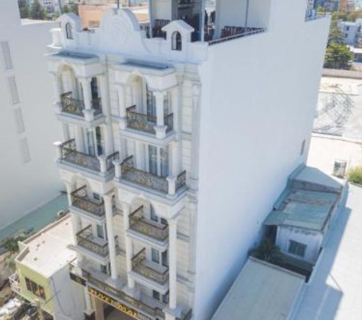 HOTEL TUYET MAI