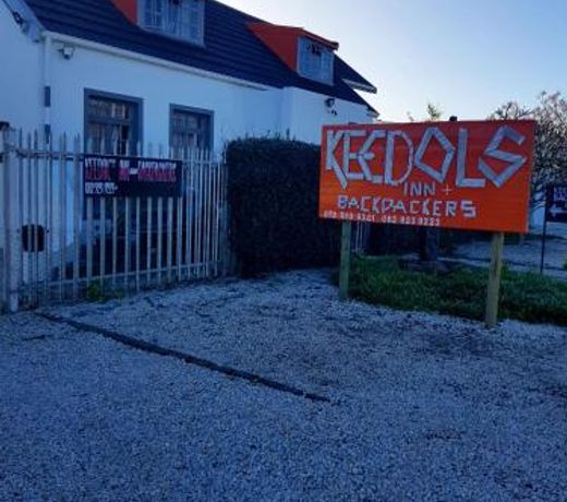 Keedols Inn & Backpackers
