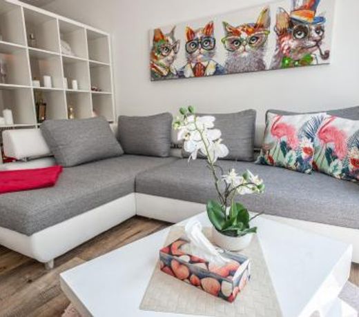 Moderne Souterrain-Wohnung
