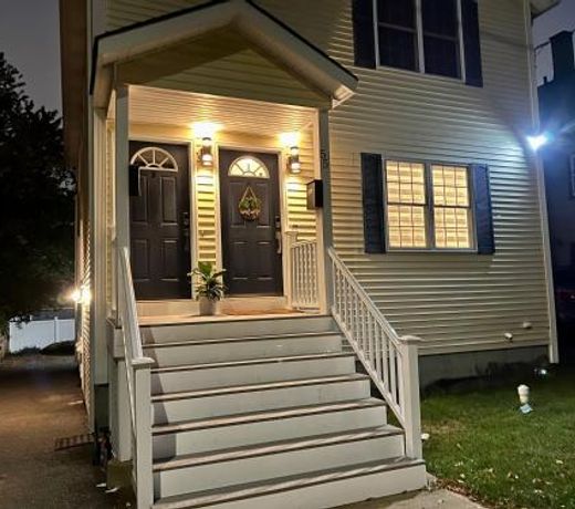 The Longmont Luxury Condo in the heart of providence