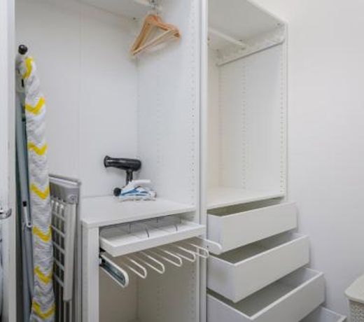 1 Bed Apt Sleeps 4