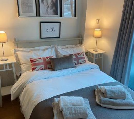 The Maltings Tower Bridge Apartment