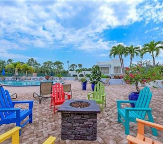 Naples Modern Condo Tennis Resort Sleeps 5 Lake View