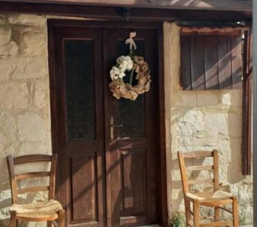 Xanthippi Cottage