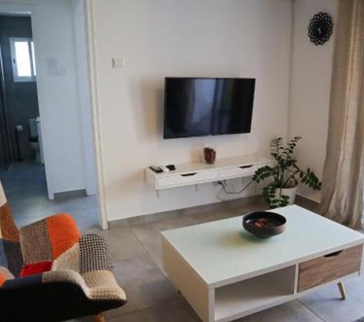 Alex's Vacation Suite - 100m from the beach - 6 Guests