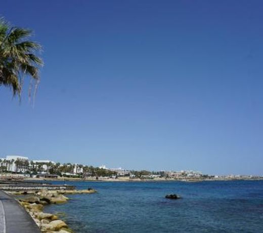 Alex's Vacation Suite - 100m from the beach - 6 Guests