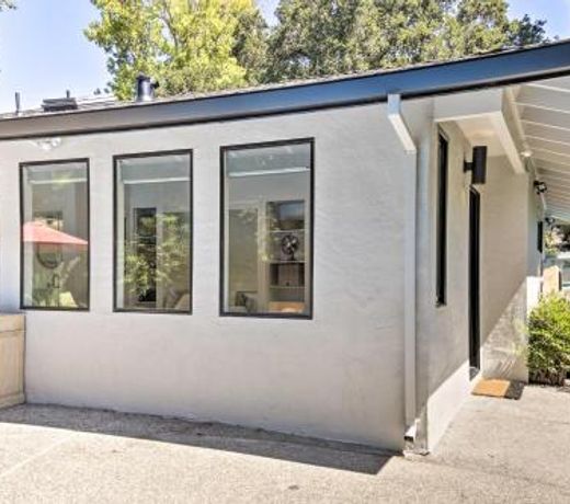 Menlo Park Studio about 2 Mi to Stanford University