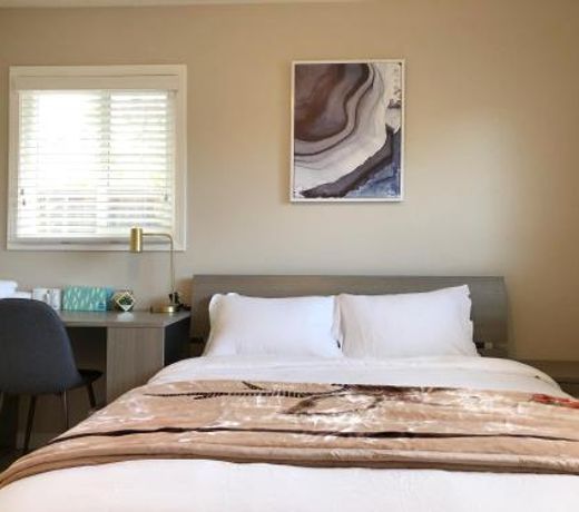 Walkable Location in Central Santa Clara
