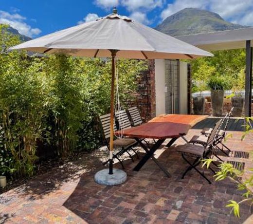 Villa Rhulani - Luxurious modern Villa in Hout Bay