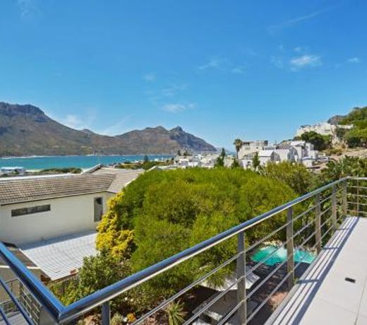 Villa Rhulani - Luxurious modern Villa in Hout Bay