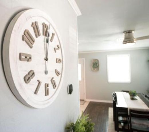 Walk to the Silos! 3 Bed 1960's Bungalow near Baylor