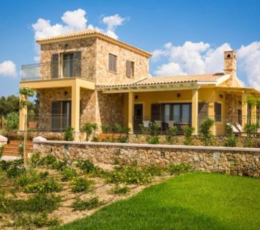 Orion Luxury Villa
