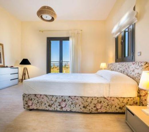 Orion Luxury Villa
