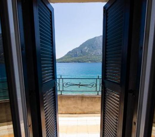 Mitikas Beach House near Lefkada