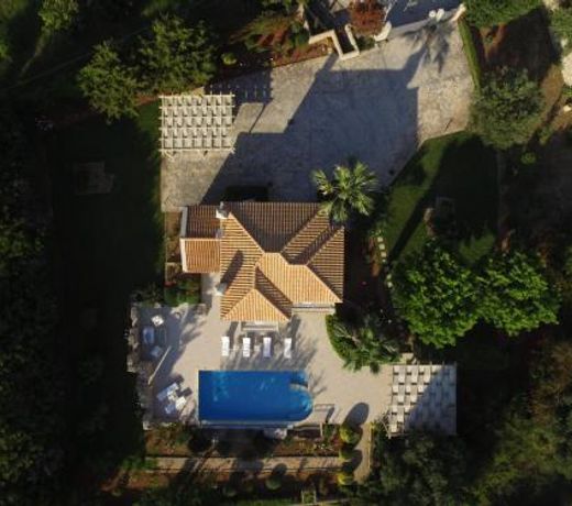 Vinieris Villas - Aktaia Residence