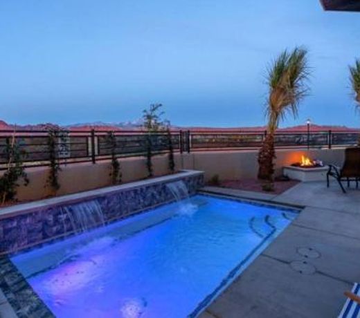 New Home! Private Pool * Private Hot Tub * Fire Pit