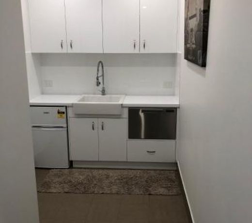 Broadway Apartment